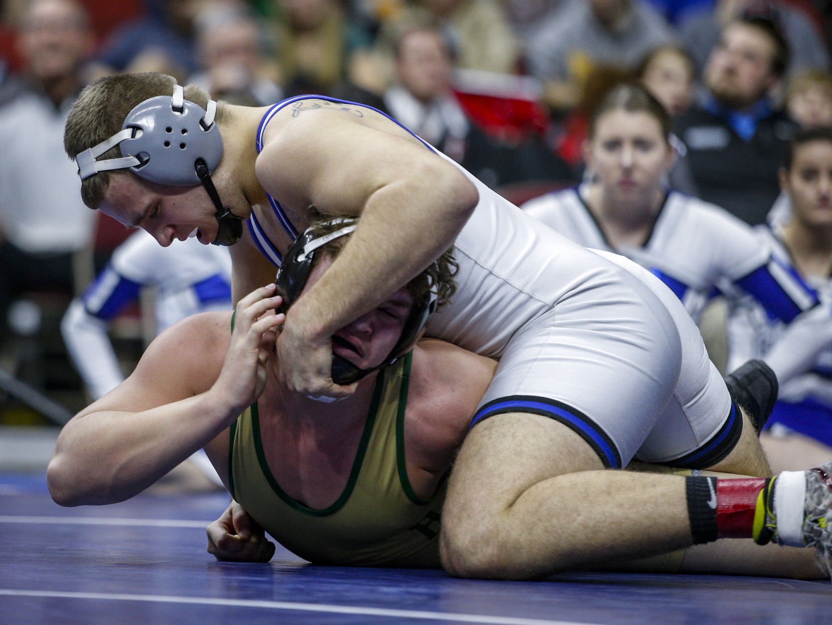 021817-WRESTLING-FINALS-029.jpg